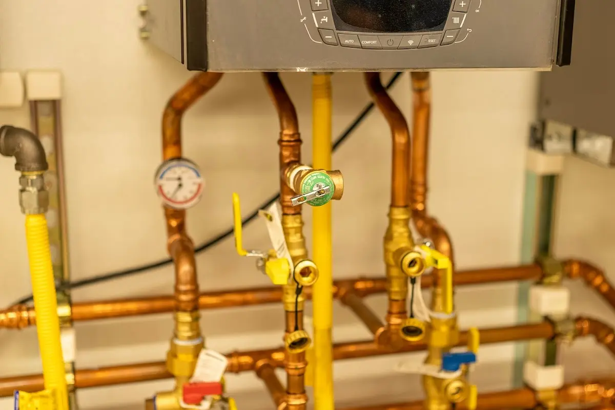 Licensed technician providing Emergency Plumbing for a homeowner in Rockport